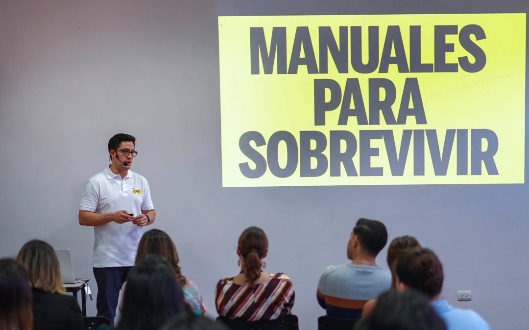 Exalumno presentó “Manuales para sobrevivir”: una plataforma de sanación para víctimas de abuso sexual Infantil