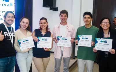 Estudiantes de la Mónica Herrera triunfan en la competencia #Hackaton del Geekshow 2.0